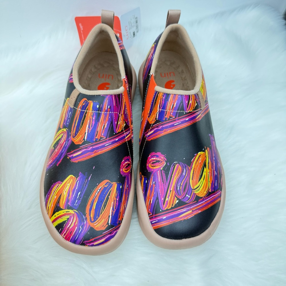 NWT UIN Women’s Comfortable PU Shoes/Free Street/US9.5